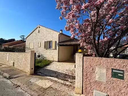 villa composée de 2 appartements