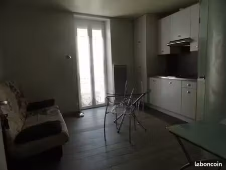 studio étudiant