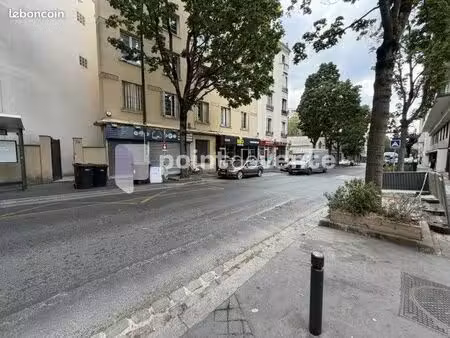 local commercial 92 m²