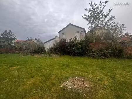 proprieté sur terrain 2000m2 pour promoteur