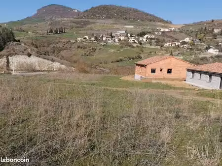 terrain à bâtir de 942 m² à aguessac