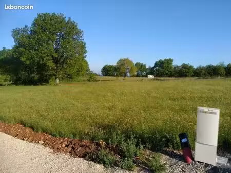 terrain à bâtir de 1412 m² à la capelle-balaguier