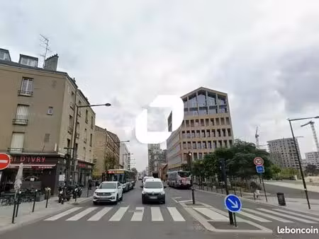 local commercial 63 m²