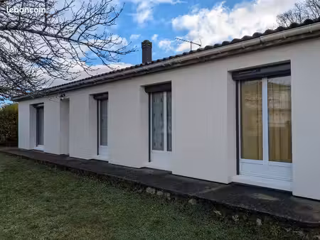 maison 4 chambres et un bureau
