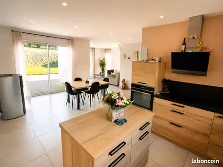 maison de plain-pied 109 m²