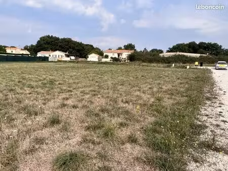 terrain à bâtir de 2400 m2 au prix de 29000 à barro (16)