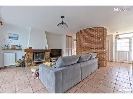 maison 4 pièces 85 m²
