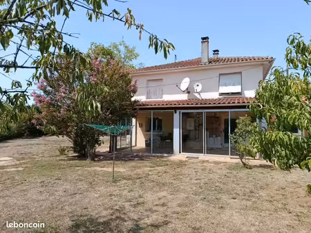 ? maison 3 chambres – terrain constructible 1 600 m² – la rochefoucauld
