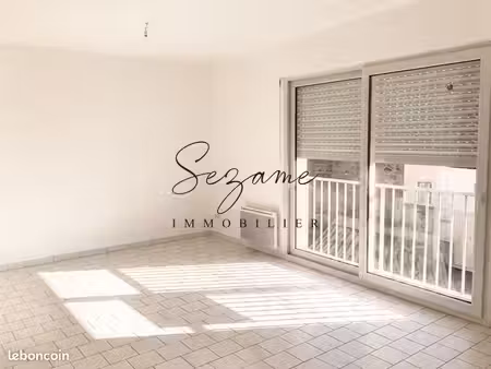 angoulême – saint cybard – agréable appt f3 avec balcon  parking et garage – investisseur