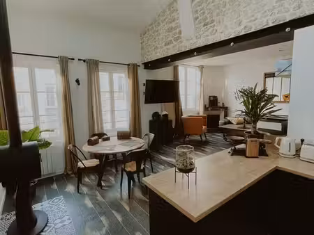 la rochelle hypercentre – loft de caractère – 2 suites – 70m2