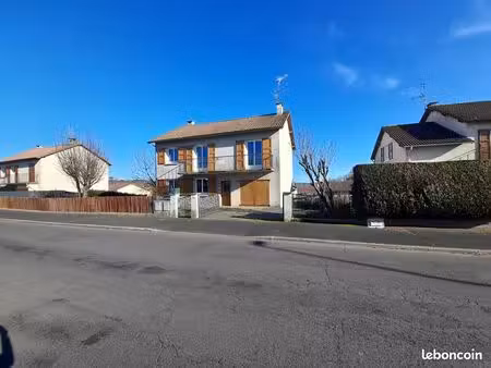 grande maison de famille - 5 chambres - belbex