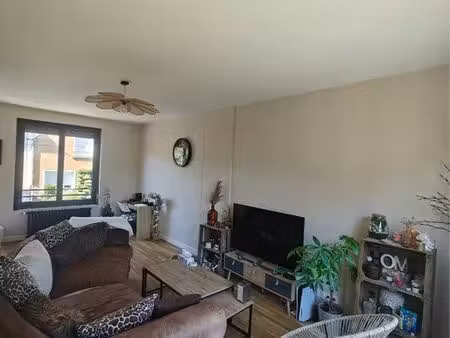 ? à louer – maison de 90 m²  rénovée en 2023  avec jardin  terrasse  garage et sous-sol