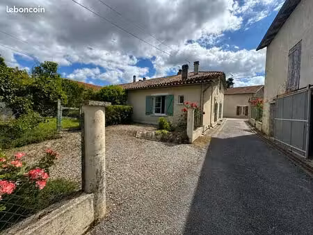 maison de village 5 pièces 95 m²