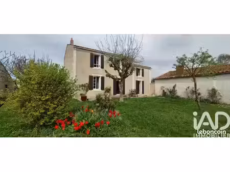 maison 7 pièces 157 m²
