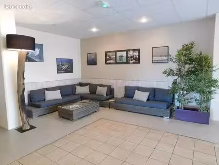 studio 1 pièce 20 m²