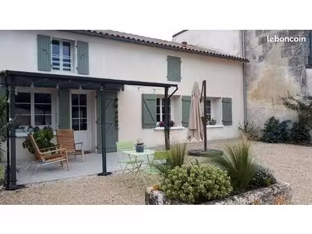 maison à la campagne