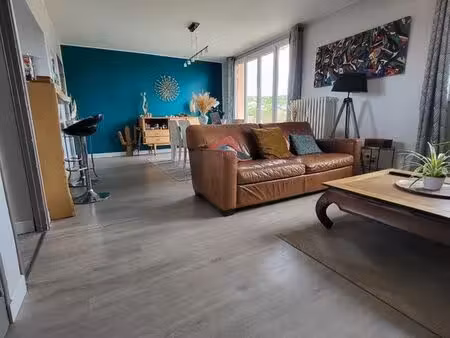 f3 rénové 70m2