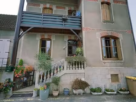 investissement locatif maison de bourg 110m2