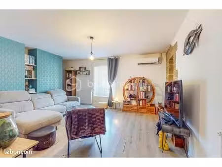 immeuble 14 pièces 285 m²