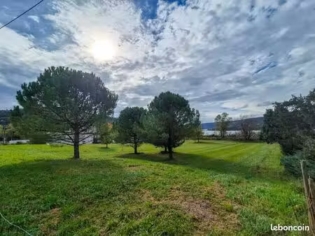 terrain constructible 5163 m²