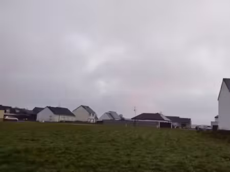 terrain 605 m² cierrey