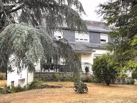 maison 6 pièces 145 m²