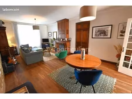 maison 7 pièces 167 m²