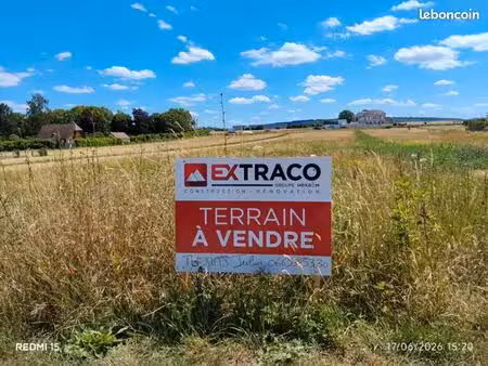 terrain 551 m² criquebeuf sur seine