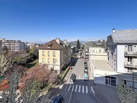 annemasse centre – t2 idéalement situé – investissement lmnp ou acquisition libre (74)