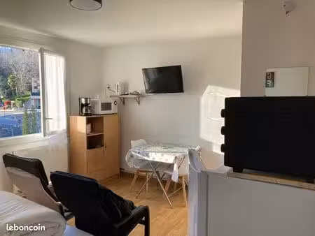 appartement meublé 1 pièce 22m² direct therme et parc