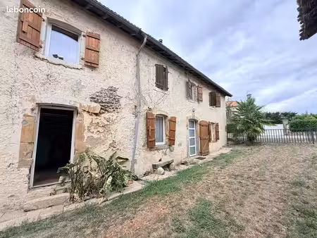 immeuble 7 pièces 233 m²