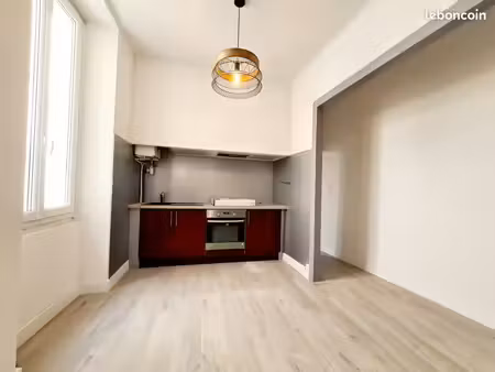 p3 centre-ville - rénové à neuf - calme