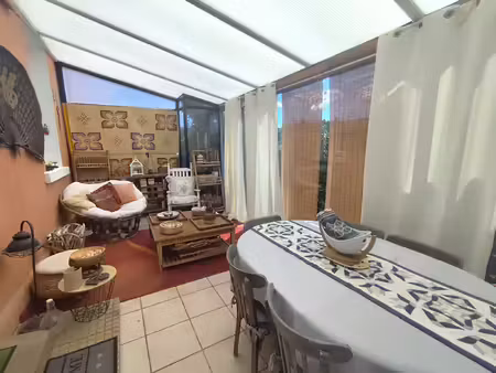 saint-pierre-la-palud appartement t2 bis en rez-de-jardin