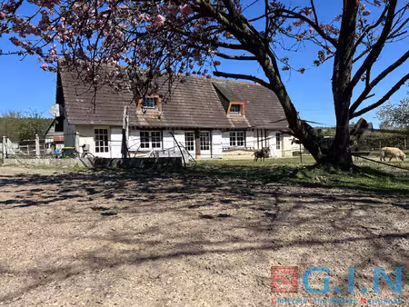 maison 4 pièces 97m2 terrain de 7800m2
