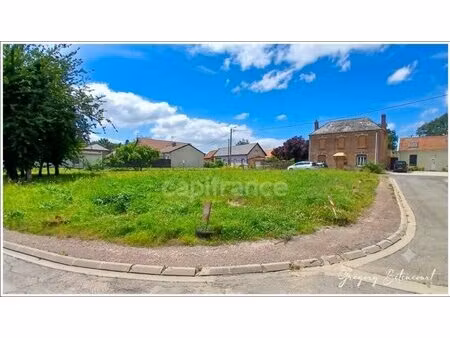 en vente terrain constructible 6 35 ares – 24 900 € |bucquoy