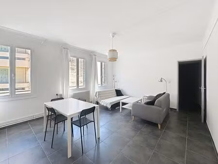 appartement t2 meublé de 51m²- à louer