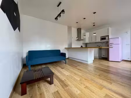 location meublée appartement 2 pièces 42 m² à colombes (92700)  1 050 €
