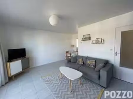 location appartement 2 pièces meublé à granville (50400) : à louer 2 pièces meublé / 47m² 