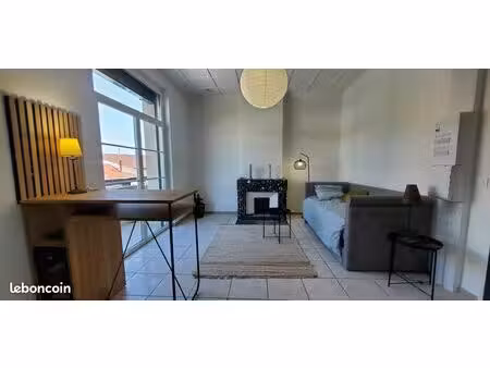 studio neuf 25m2  location meublée  483 euros cc