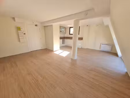 adamville centre - appartement 3 pièces récemment rénové ave