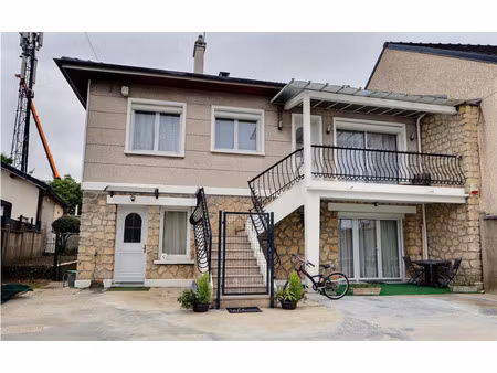 t2 / 34m² / sevran - livry (rer b)