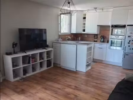 appartement t2 43m2 climatisé avec extérieurs