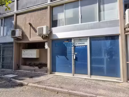 exclusivité 'bureau en duplex de 50 m2 libre tram pergola
