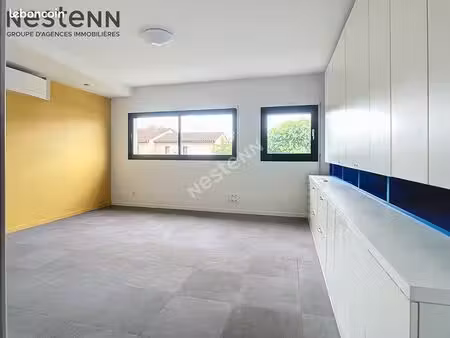local 35 m² lormont