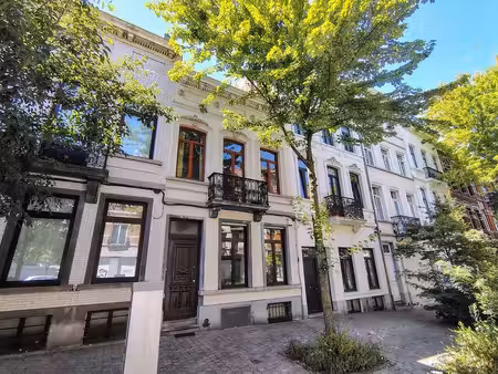 maison à louer à schaerbeek € 2.800 (lqw7k) - latour & petit bxl location | zimmo