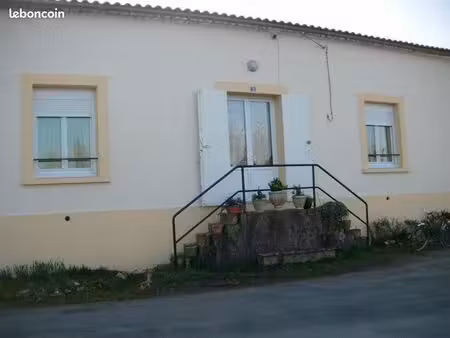 maison 4 pièces 72 m2 vue sur la dordogne