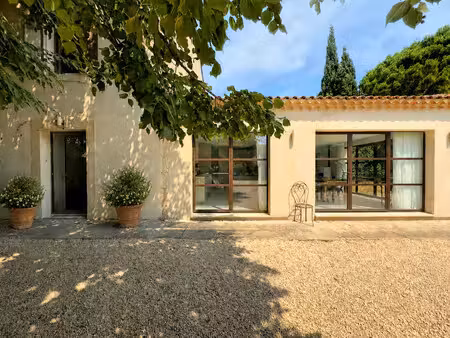 maison à vendre à paradou (13520) - bouches-du-rhône
