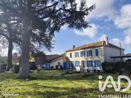 maison familiale 7 pièces 295 m²