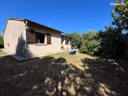 villa 4 pièces 92 m²