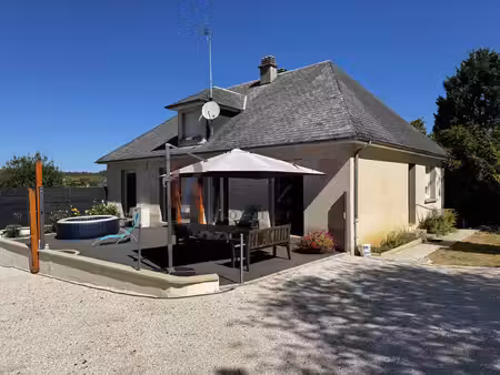 maison de plain-pied avec jardin arboré à 10 minutes de mar